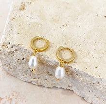 Load image into Gallery viewer, Annabelle Gold Plated Earrings