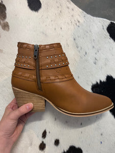 Temp Boot // Tan Leather