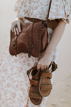 Load image into Gallery viewer, Kompanero: Allanis - Cognac